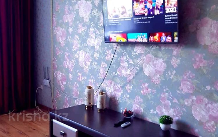 3-комнатная квартира · 56 м² · 2/3 этаж, Мухамедханова 48 за 23 000 ₸ в Семее — фото 2