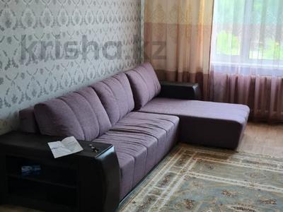1-комнатная квартира, 50 м², 2/5 этаж помесячно, Болашак 20 за 95 000 〒 в Талдыкоргане