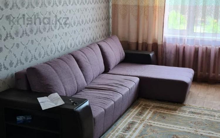 1-комнатная квартира, 50 м², 2/5 этаж помесячно, Болашак 20 за 95 000 〒 в Талдыкоргане — фото 6