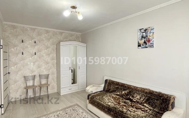 1-бөлмелі пәтер · 32 м² · 8/9 қабат, Ахмет Байтурсынулы 39/1, бағасы: 20.3 млн ₸ в Астане, Сарайшык р-н — фото 2