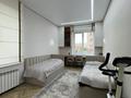3-комнатная квартира · 98.7 м² · 3/9 этаж, мкр Юго-Восток, Шахтёров 68а за 82 млн ₸ в Караганде, Казыбек би р-н — фото 13