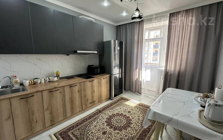1-бөлмелі пәтер · 37.2 м² · 3/9 қабат, Аманжолова болекпаева 19, бағасы: 25 млн ₸ в Астане, Сарайшык р-н — фото 2