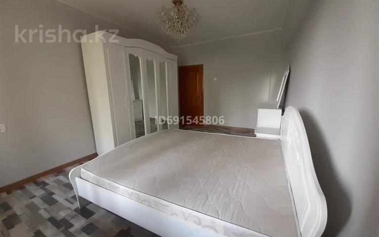 3-комнатная квартира · 77 м² · 5/9 этаж, мкр Аксай-3Б — ул. Яссауи-Толе би за 380 000 ₸ в Алматы, Ауэзовский р-н — фото 4