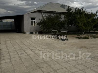 Жеке үй · 5 бөлме · 180 м² · 10 жүзд., Женыс 46, бағасы: 25 млн ₸ в Жанаозен