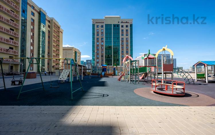 4-бөлмелі пәтер · 116.3 м² · 10/12 қабат, Нажимеденова 34 — горячая цена, бағасы: 75 млн ₸ в Астане, Сарайшык р-н — фото 4