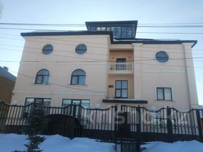 Отдельный дом • 10 комнат • 648 м² • 9 сот., Новороссийская 34 за 75 млн 〒 в Актобе, жилой массив Заречный-1