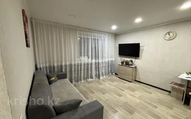 1-бөлмелі пәтер · 38.8 м² · 2/5 қабат, Жамбыла — Жамбыла - Саина, бағасы: 15 млн ₸ в Кокшетау — фото 2
