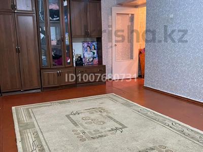 1-бөлмелі пәтер · 33 м² · 4/5 қабат, мкр Жансая 20, бағасы: 10 млн 〒 в Таразе