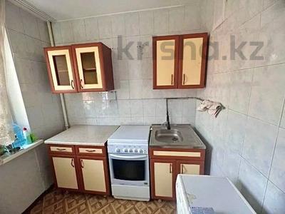 1-комнатная квартира, 33 м², 2/4 этаж, мкр Сайран 3 за 19 млн 〒 в Алматы, Ауэзовский р-н