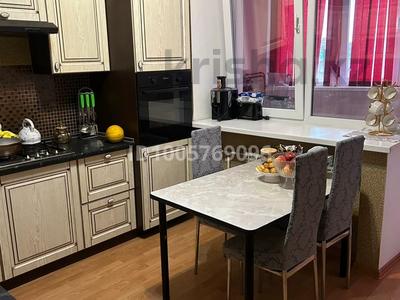 2-комнатная квартира · 70 м² · 7/7 этаж, мкр. Алтын орда, Алия Молдагулова 46в за 180 000 〒 в Актобе