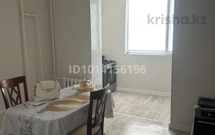 1-комнатная квартира · 43.6 м² · 3/5 этаж, мкр Спортивный, Байтурсынова 90А за 130 000 ₸ в Шымкенте, Туран р-н — фото 2