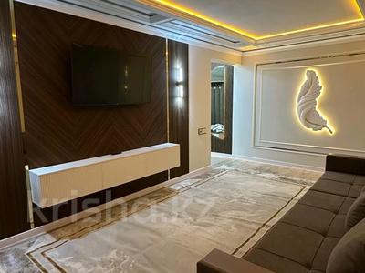 2-бөлмелі пәтер · 43 м² · 3/5 қабат, Казбек би 120, бағасы: 20 000 〒 в Таразе