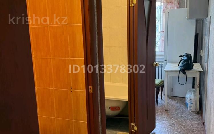 1-комнатная квартира · 35 м² · 4/5 этаж, мкр 8 290 — Братья жубановых за 11.5 млн ₸ в Актобе — фото 2