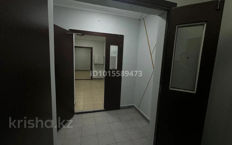 3-бөлмелі пәтер · 74 м² · 12/15 қабат, Айнакол 58, бағасы: 35 млн ₸ в Астане, Алматы р-н — фото 2