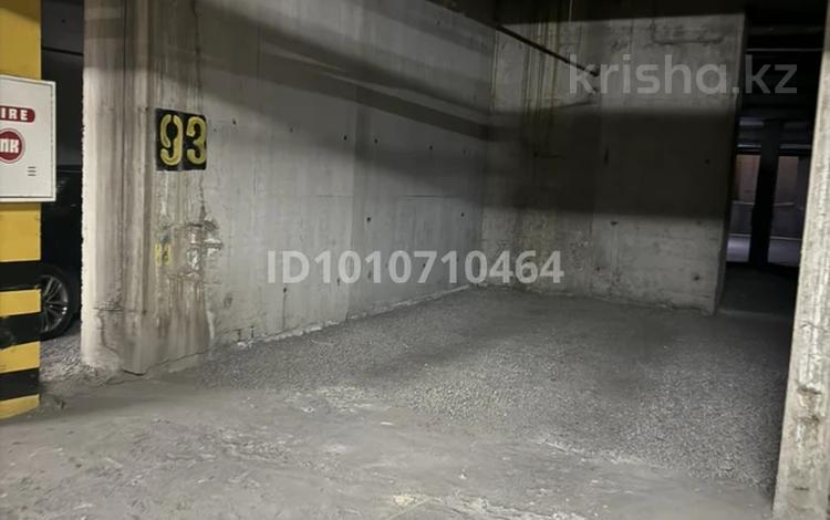 Паркинг · 16 м² · мкр Аккент 38 — ул Райымбека уг Яссауи за 25 000 〒 в Алматы, Алатауский р-н — фото 3