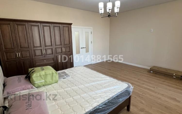 2-бөлмелі пәтер · 76 м² · 5/10 қабат, Еркина Ауельбекова 120Б, бағасы: 450 000 ₸ в Кокшетау — фото 2