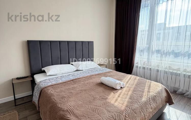 1-комнатная квартира · 42 м², Нажимиденова 27 за 16 000 ₸ в Астане, Сарайшык р-н — фото 11