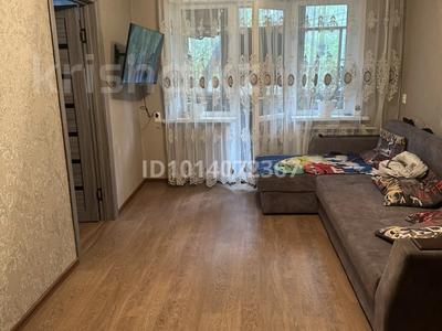 2-комнатная квартира · 46 м² · 2/5 этаж, Майкудук, 12й микрорайон 35 за 10.5 млн ₸ в Караганде, Алихана Бокейханова р-н