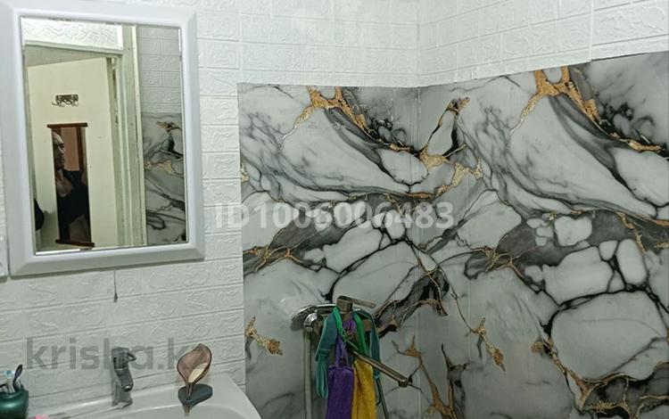 2-комнатная квартира · 45 м² · 4/5 этаж, мкр Жансая 8 за 16 млн ₸ в Таразе — фото 2