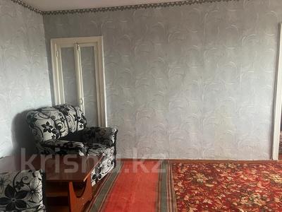 2-комнатная квартира · 48 м² · 5/5 этаж, Аймаутова за 150 000 〒 в Семее, Красный Кордон