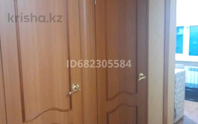 2-комнатная квартира · 44 м² · 3/5 этаж, 4мик Незовисимости — Аян пасажа за 12 млн 〒 в Темиртау — фото 2