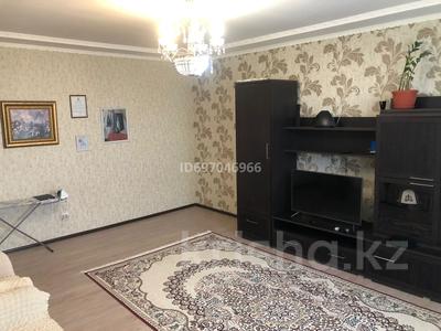 3-комнатная квартира · 88 м² · 4/4 этаж, Канай би 209А за 200 000 〒 в Щучинске