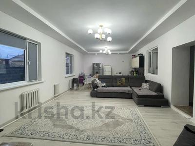 Жеке үй · 6 бөлме · 300 м² · 10 сот., Жабаева, бағасы: 165 млн 〒 в Косшы