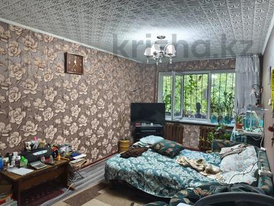 2-комнатная квартира · 38 м² · 2/2 этаж, Тауелсыздык 31 — Ташкентская рынок Алтын орда за 15 млн ₸ в Булактах