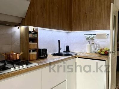 2-комнатная квартира · 52 м² · 4/5 этаж, мкр Тастак-2 13 за 37.5 млн ₸ в Алматы, Алмалинский р-н