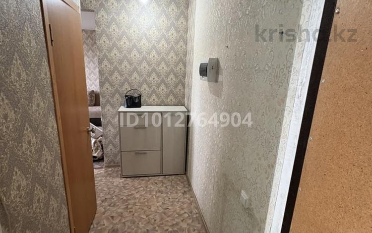 2-комнатная квартира · 45 м² · 5/5 этаж, 1 микрорайон 7 за 7 млн ₸ в  — фото 2