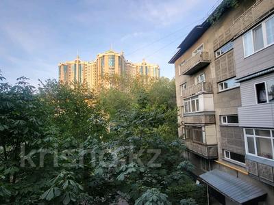 3-бөлмелі пәтер · 70 м² · 3/5 қабат, Желтоксан 138, бағасы: 500 000 ₸ в Алматы, Алмалинский р-н