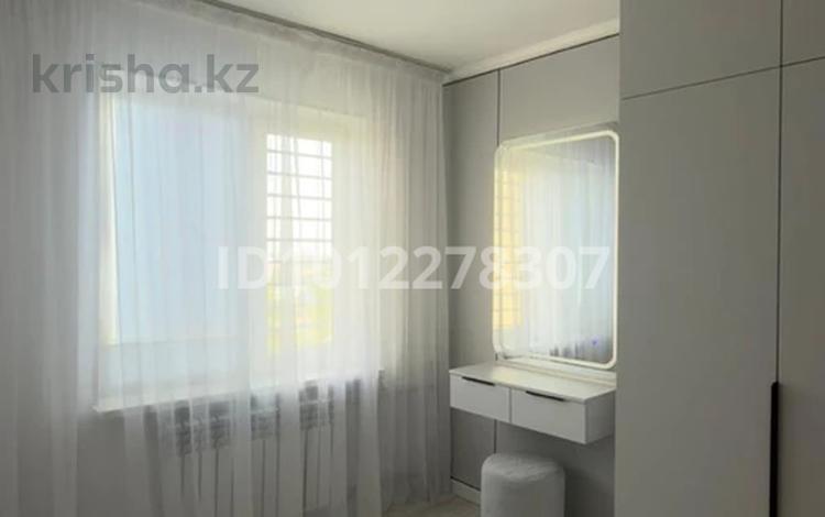 4-бөлмелі пәтер · 76 м² · 5/5 қабат, 13-й микрорайон, 13-й микрорайон 200А, бағасы: ~ 28 млн ₸ в Шымкенте, Енбекшинский р-н — фото 2