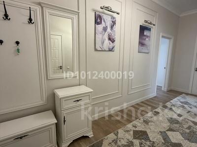 2-бөлмелі пәтер · 86 м² · 7/16 қабат, Байтерекова — Пересечение улиц Байтерекова и просп Назарбаева, бағасы: 370 000 ₸ в Шымкенте, Каратауский р-н