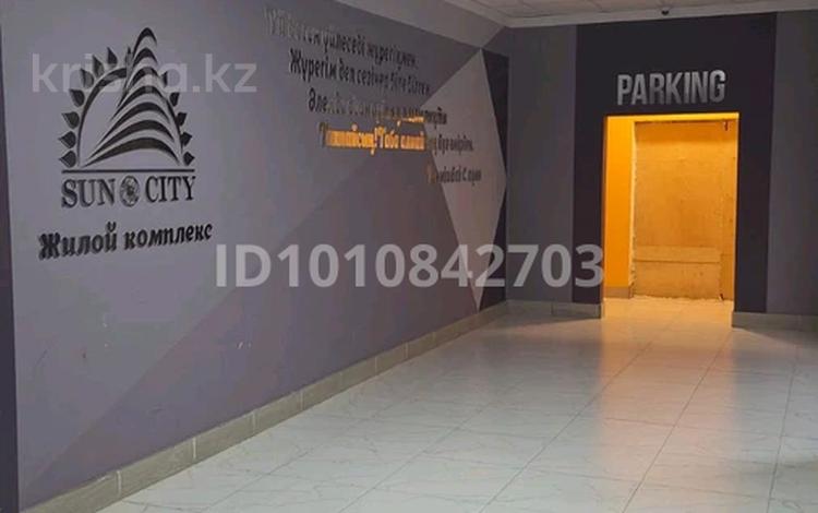 2-бөлмелі пәтер · 61.4 м² · 2/10 қабат, мкр Жулдыз, Самал 82 — Коняхина, бағасы: 27 млн ₸ в Уральске — фото 2