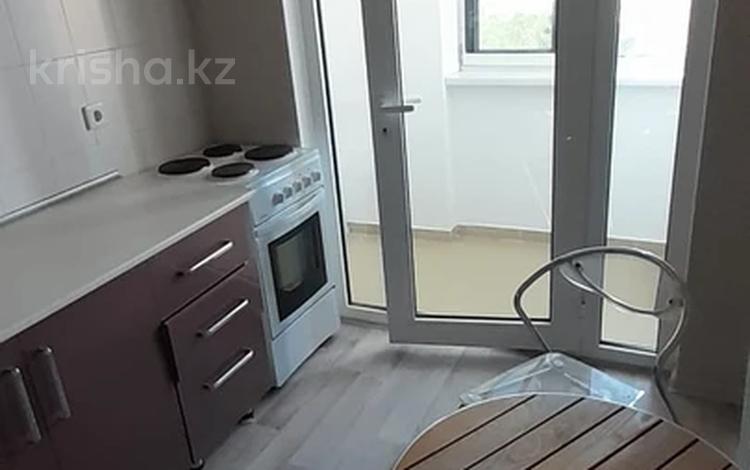 1-бөлмелі пәтер · 32 м² · 12/12 қабат, мкр Туран-2 48а, бағасы: 12.3 млн ₸ в Шымкенте, Каратауский р-н — фото 2