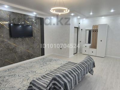 2-бөлмелі пәтер · 73 м² · 2/6 қабат, 39-й мкр 4, бағасы: 22 млн ₸ в Актау
