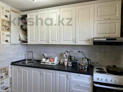 2-бөлмелі пәтер · 50 м² · 5/9 қабат, Майкудук, мкр Восток-3, бағасы: 15.9 млн ₸ в Караганде, Алихана Бокейханова р-н