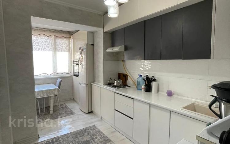 3-комнатная квартира · 70 м² · 4/5 этаж, 27-й мкр 27 за 20 млн ₸ в Актау — фото 2