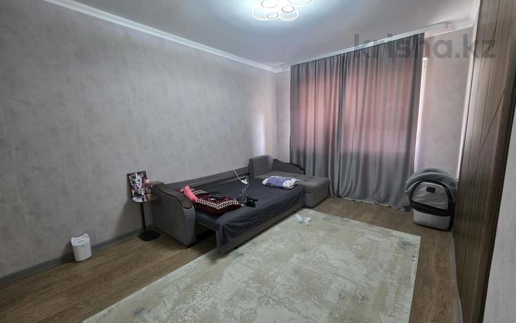 1-бөлмелі пәтер · 40 м² · 8/9 қабат, Шұғыла ш/а. — ЦОН, Акимат Наурызбайского района, бағасы: 25 млн ₸ в Алматы, Наурызбайский р-н — фото 2