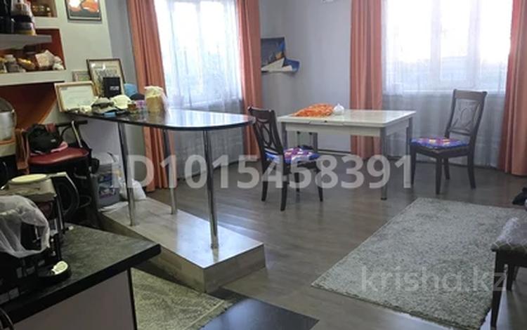 Жеке үй · 7 бөлме · 300 м² · 8 жүзд., Вторая 1047 — Магазин Коктем, бағасы: ~ 35 млн ₸ в Каргалы (п. Фабричный) — фото 2