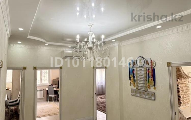 4-комнатная квартира · 113 м² · 3/9 этаж, 31-й мкр 11 за 45 млн ₸ в Актау — фото 2