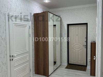 3-комнатная квартира · 100 м² · 1/5 этаж, мкр. Алтын орда 49 — Рядом школа Смарт Билим за 39.5 млн ₸ в Актобе