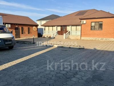 Отдельный дом · 4 комнаты · 183 м² · 10 сот., мкр Томарлы, Мажи Мусин за 28.5 млн ₸ в Атырау