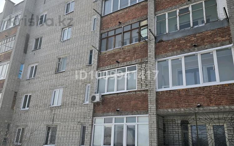 3-комнатная квартира · 60.7 м² · 2/5 этаж, Филатова за 19.5 млн ₸ в Усть-Каменогорске — фото 2