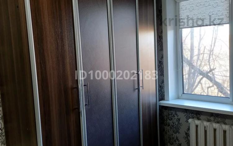 2-бөлмелі пәтер · 44 м² · 4/5 қабат, Ескі Майқұдық ш/а. 35 — 13 микрорайон, бағасы: 110 000 ₸ в Караганде, Алихана Бокейханова р-н — фото 2