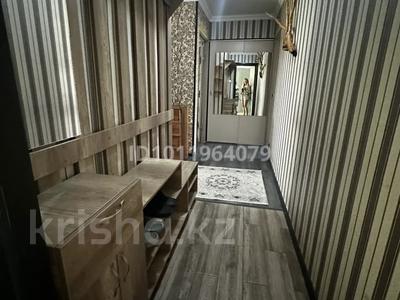 2-комнатная квартира · 50 м² · 5/5 этаж, 8-й мкр. 18 за 230 000 ₸ в Шымкенте, Абайский р-н