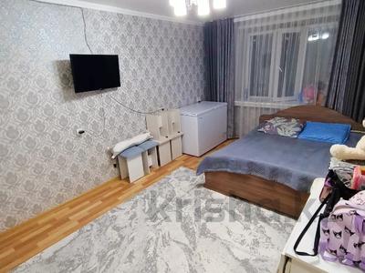 1-комнатная квартира · 33.5 м² · 7/9 этаж, Назарбаева 83/1 за 10.5 млн 〒 в Усть-Каменогорске