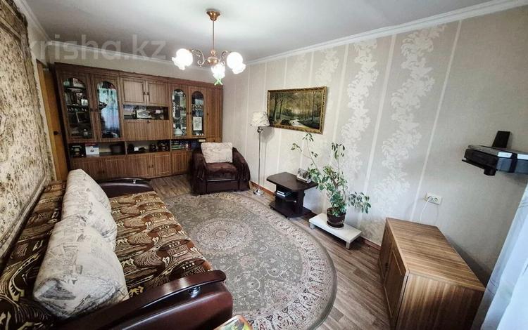 2-комнатная квартира · 43.8 м² · 3/4 этаж, мкр №11 22 за 29.5 млн ₸ в Алматы, Ауэзовский р-н — фото 2