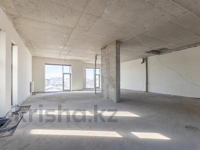 6-комнатная квартира, 271 м², 3/4 этаж, Аккемелер 32А за 280 млн 〒 в Астане, Есильский р-н