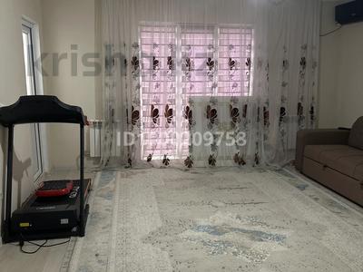 3-бөлмелі пәтер · 78 м² · 9/12 қабат, 11 37/4 — Возле акимата, бағасы: 26.5 млн 〒 в Туркестане